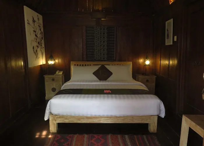 Kampung Cenik Hotel 2*
