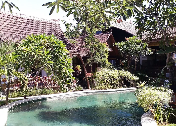 Hotel Kampung Cenik Kuta (Bali)