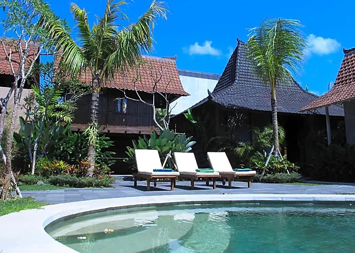 Kampung Cenik Hotel 2*
