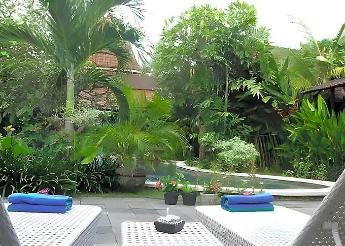 Hotel Kampung Cenik Kuta (Bali)