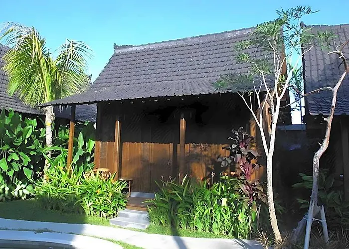 Hotel Kampung Cenik 2*