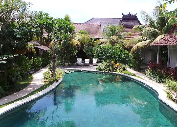 Hotel Kampung Cenik
