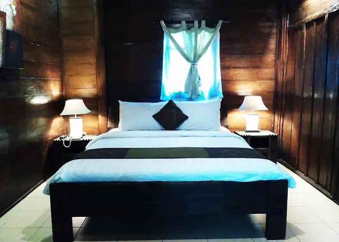 Kampung Cenik Hotel