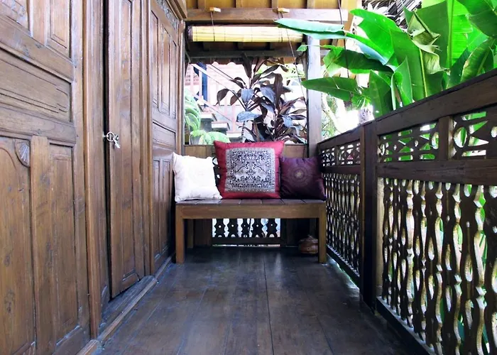 Kampung Cenik Hotel 2*